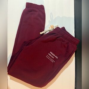 Brooklyn Cloth Burgundy / Maroon Joggers with Drawstring
Soft and Comfortable